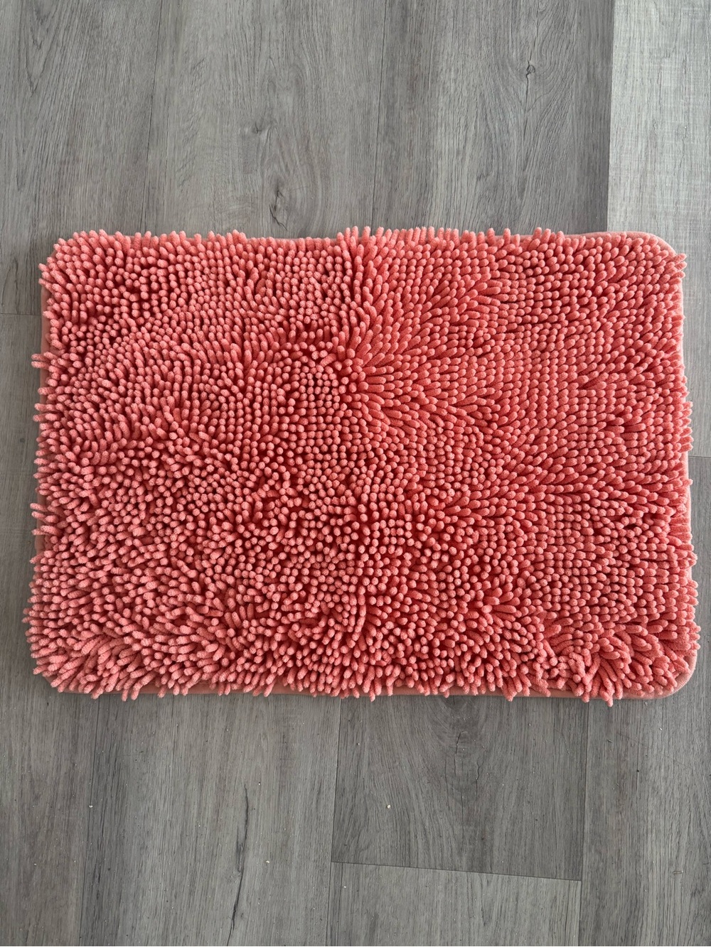 ⭐️ Coral Pink Chenille Bath Mat with Non-Slip Backing